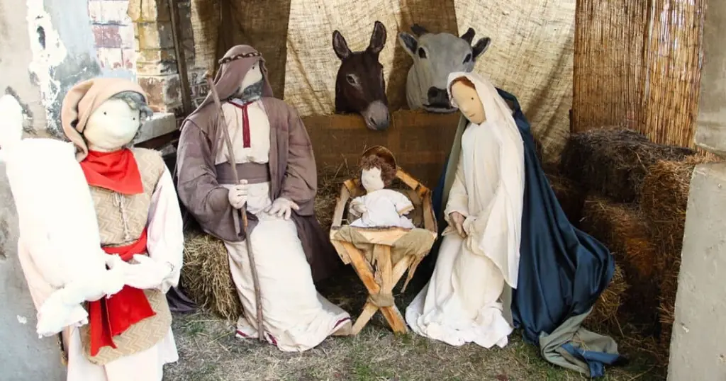 The Village and its Nativity Scenes